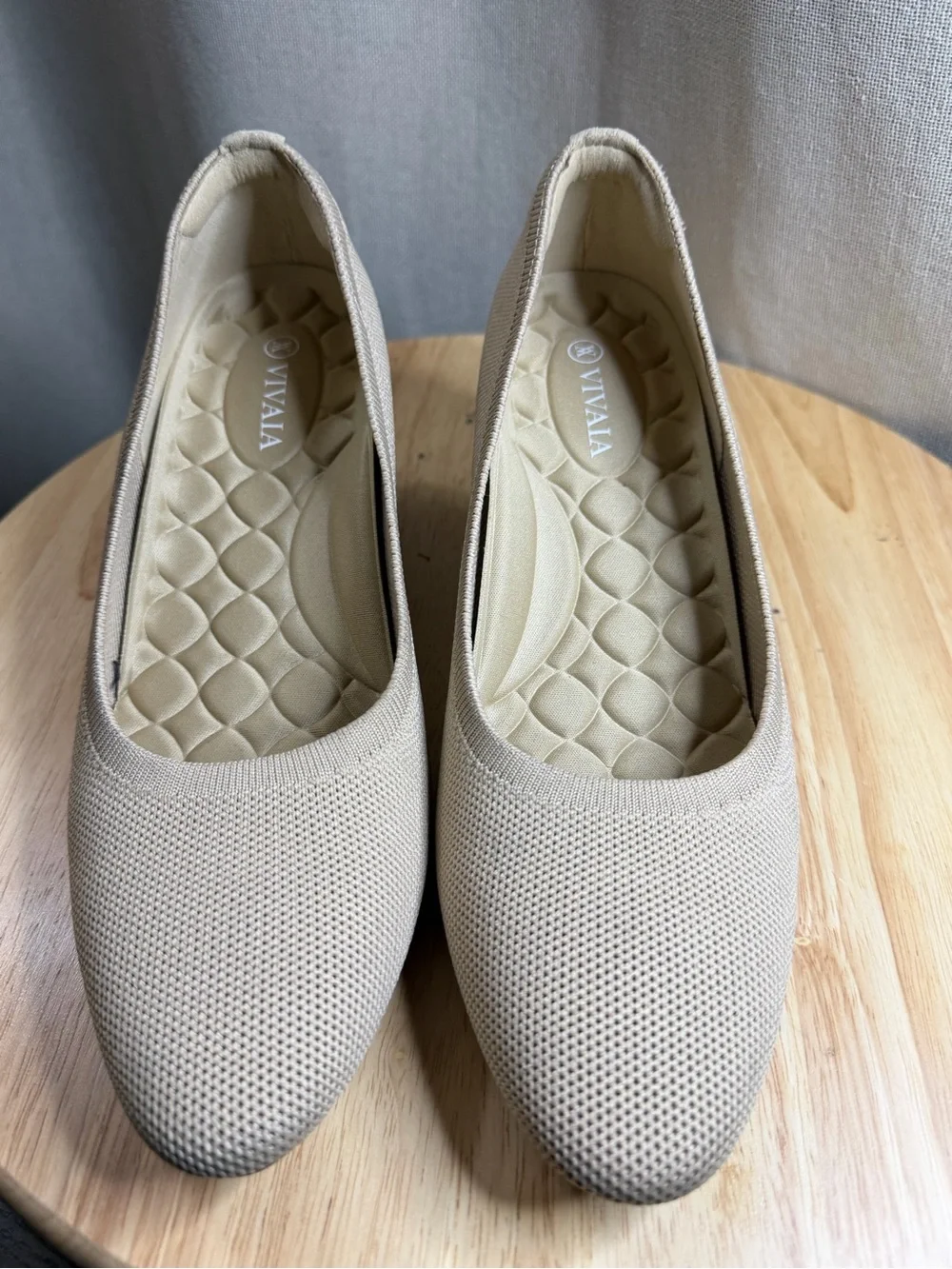 Vivaia women’s wedge shoes